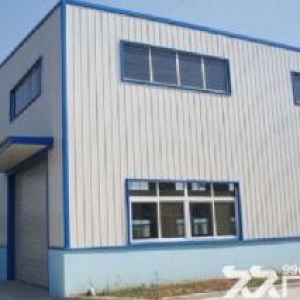 如城街道沿河村(靠丁堰高速路口)厂房出租 配有行车 独门独院